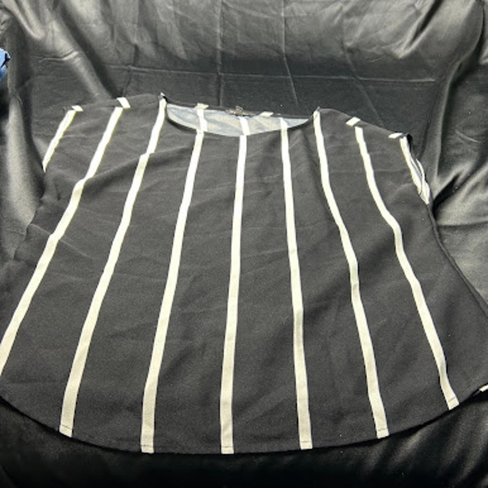 Banana Republic Womens Black White Striped Sleeveless Top Size L Petite Tank